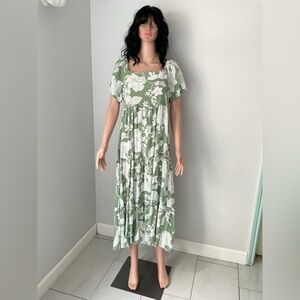 Anthropologie Kindred Maxi Dress Size M Boho Peasant Ruffled Green Floral